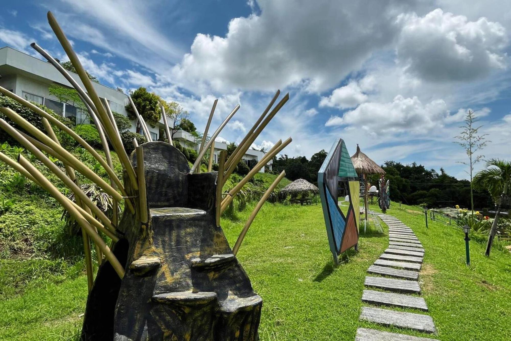 Garin Farm Pilgrimage Resort Powered By Cocotel San Joaquin Exterior foto