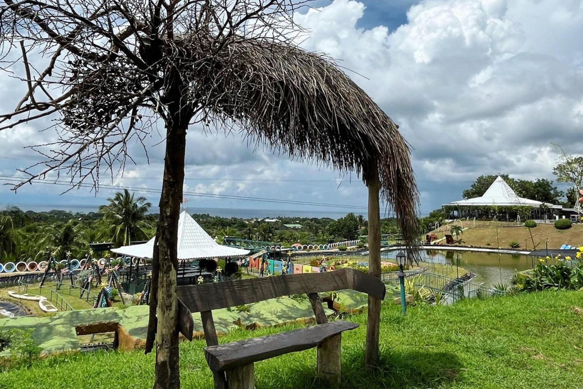 Garin Farm Pilgrimage Resort Powered By Cocotel San Joaquin Exterior foto